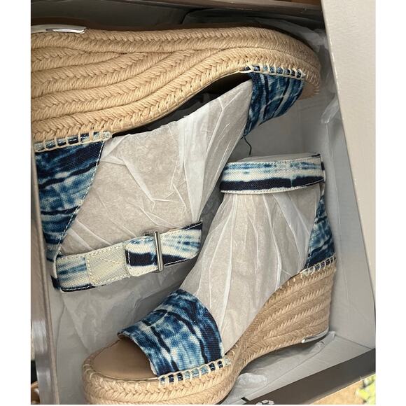 Franco Sarto L-Clemens Blue Tie Dye Platform Wedge Espadrille Sandal 7 New inbox - Picture 2 of 5